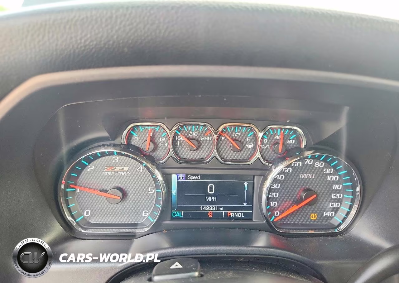 2018 Chevrolet Silverado K1500 Lt VIN:3GCUKREC5JG492976 - 9
