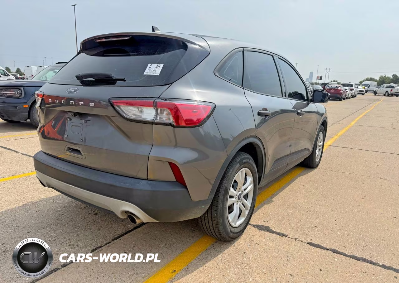 2021 Ford Escape S VIN:1FMCU0F61MUA19311 - 4