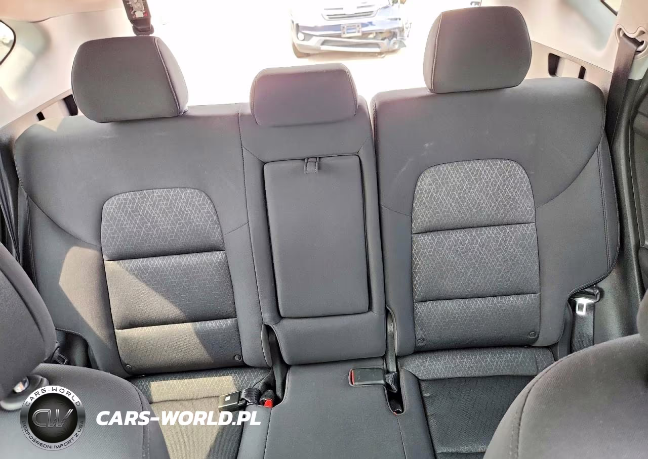 2018 Hyundai Tucson Sport VIN:KM8J3CAL9JU718030 - 10