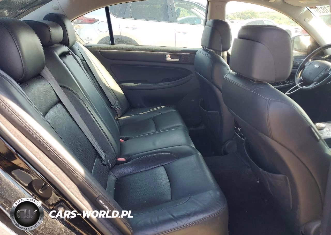 2012 Hyundai Genesis 3.8L VIN:KMHGC4DD1CU167793 - 10