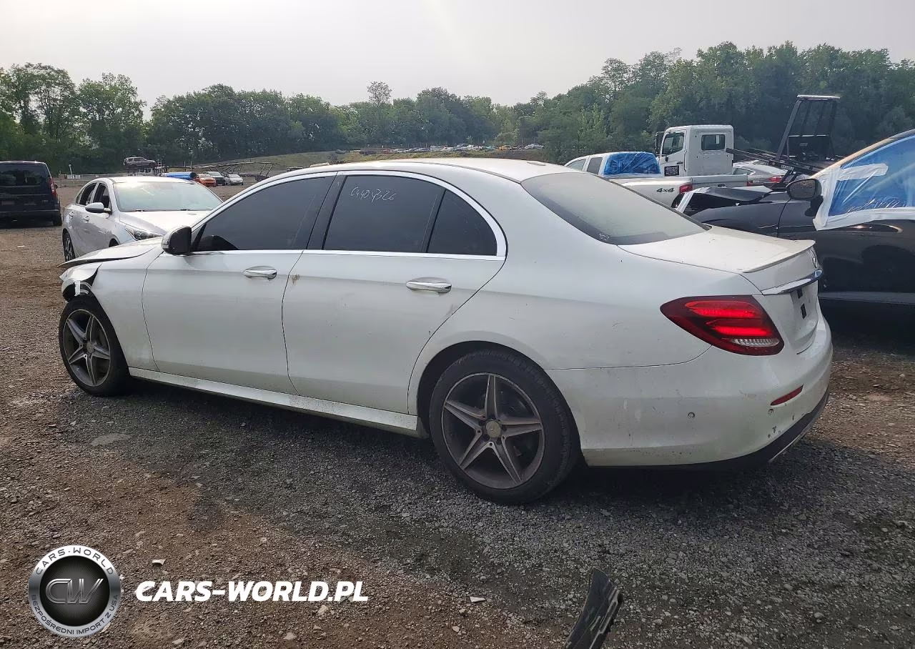 2017 Mercedes-Benz E 300 4Matic VIN:WDDZF4KB2HA031743 - 2