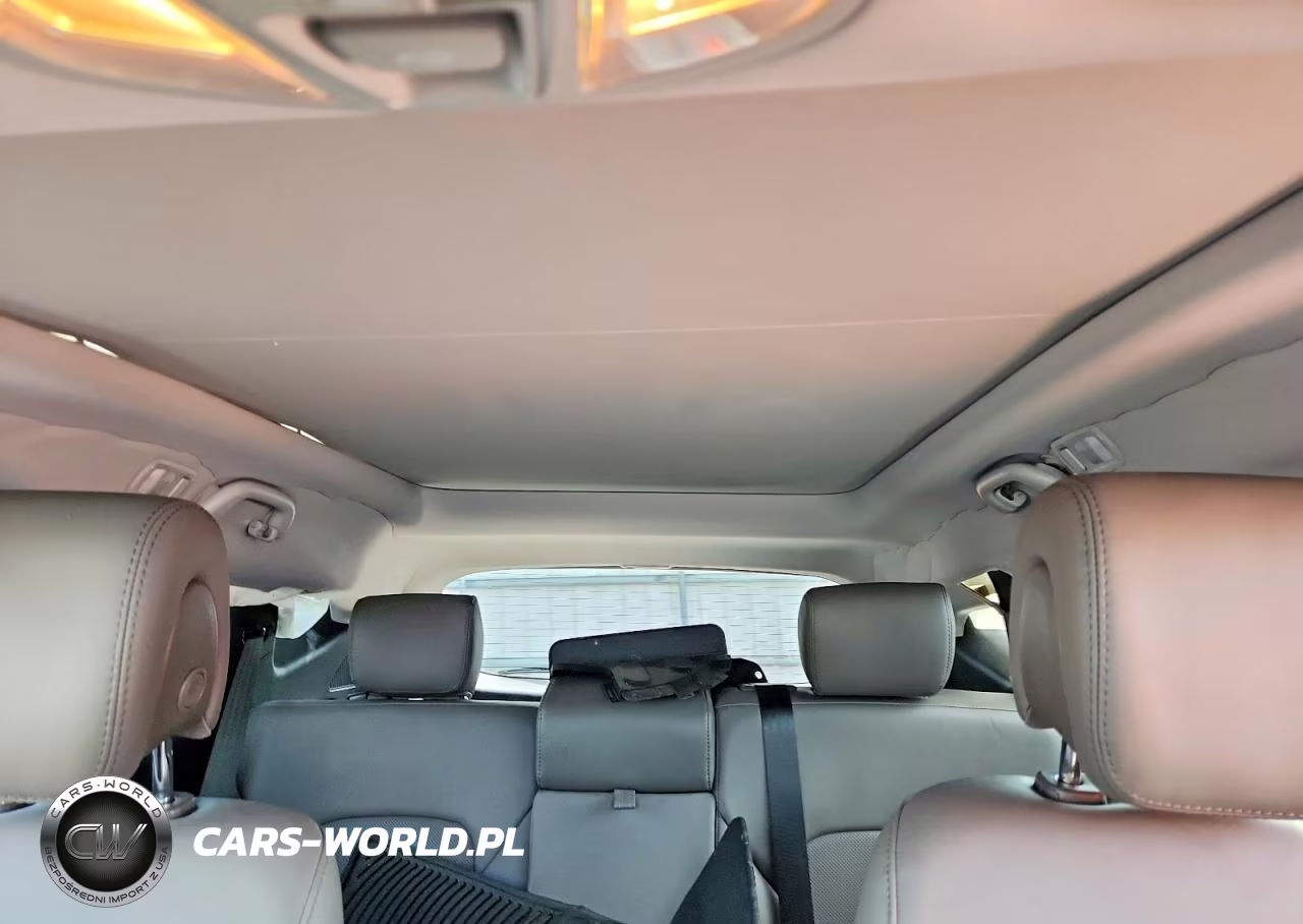 2018 Hyundai Santa Fe Sport 2.4L VIN:5XYZUDLB8JG529580 - 10