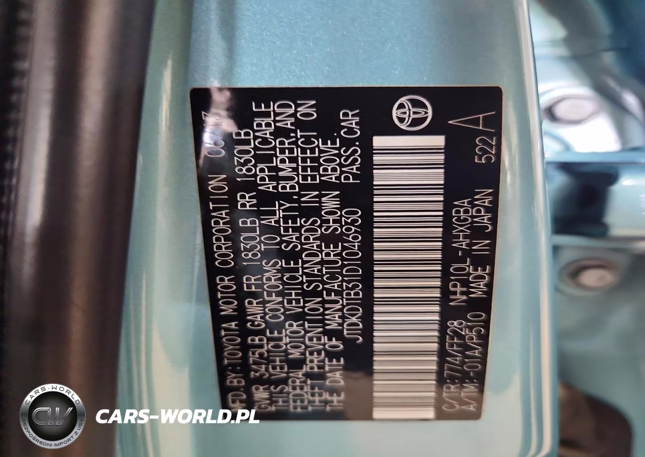 2013 Toyota Prius C Three VIN:JTDKDTB31D1046930 - 12