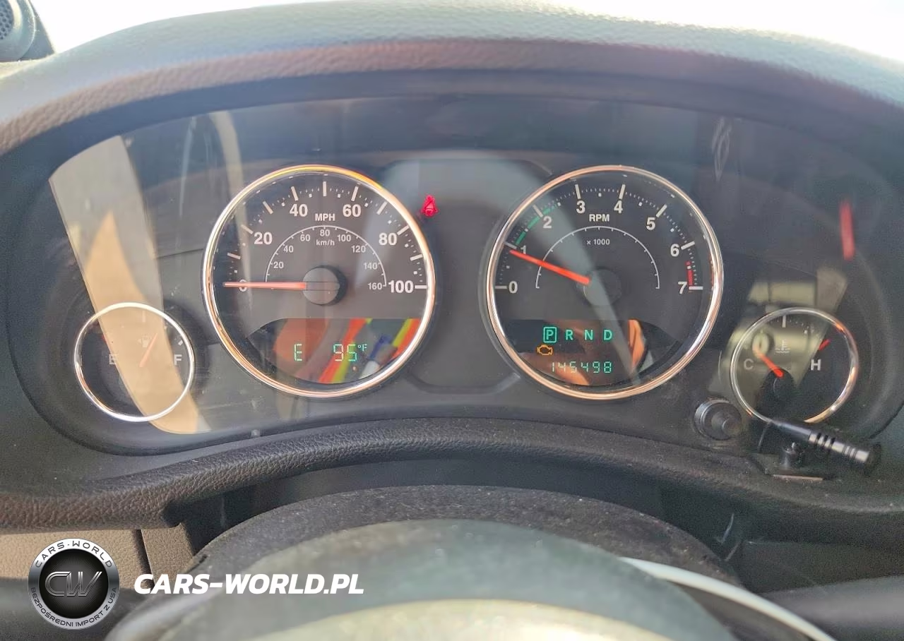 2014 Jeep Wrangler Unlimited Sport VIN:1C4BJWDG0EL125151 - 9
