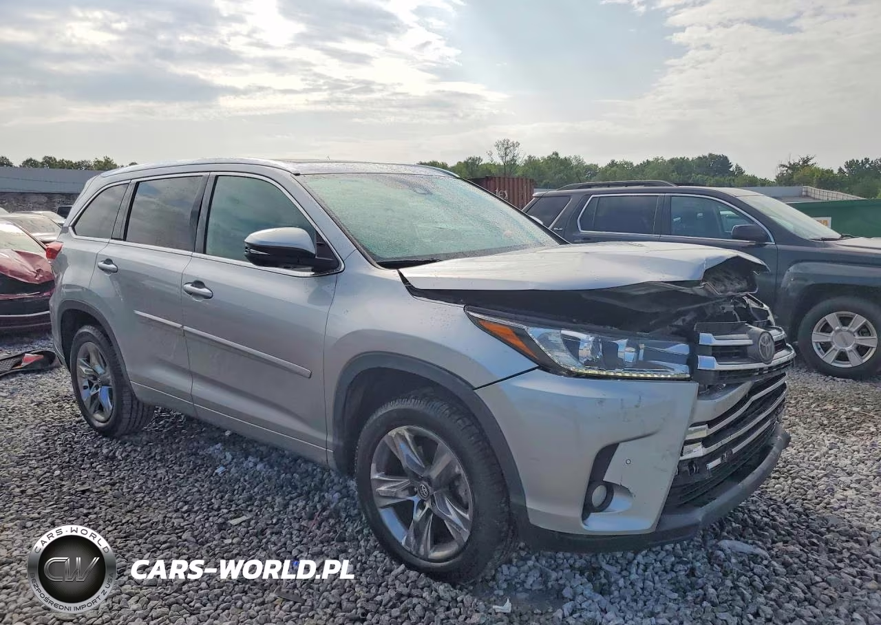 2018 Toyota Highlander Limited Platinum VIN:5TDYZRFH6JS242915 - 4