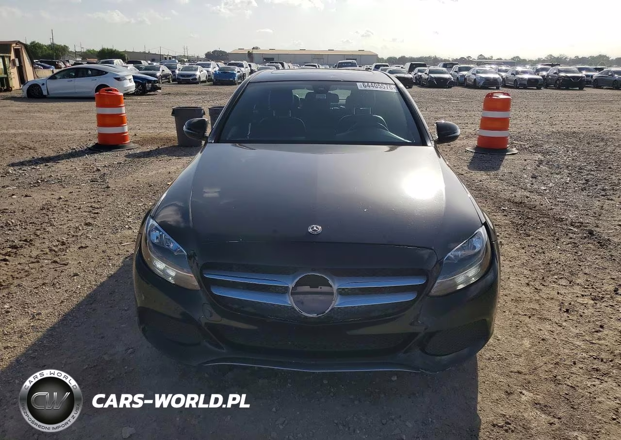 2018 Mercedes-Benz C 300 VIN:55SWF4JB9JU252637 - 5