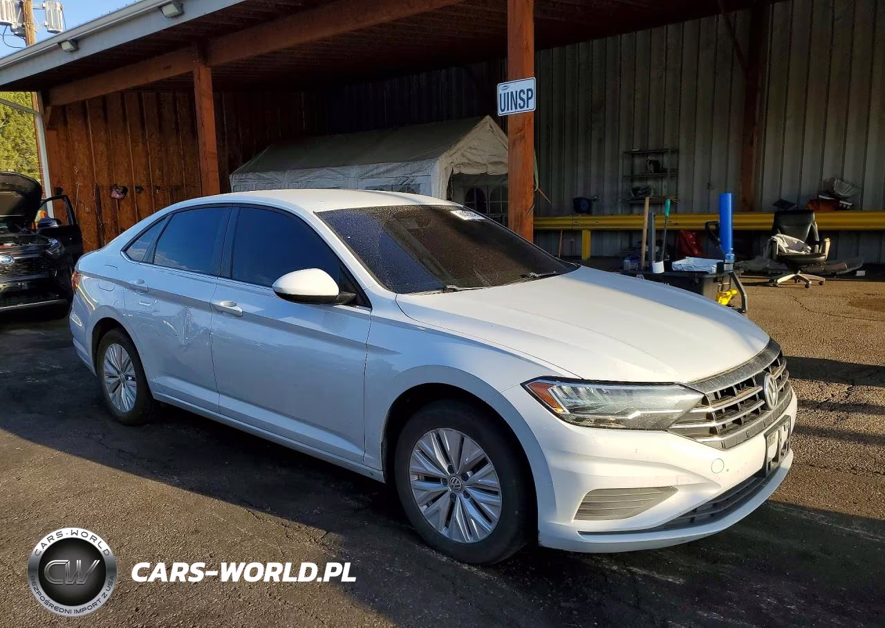 2019 Volkswagen Jetta S VIN:3VWC57BU4KM139570 - 4