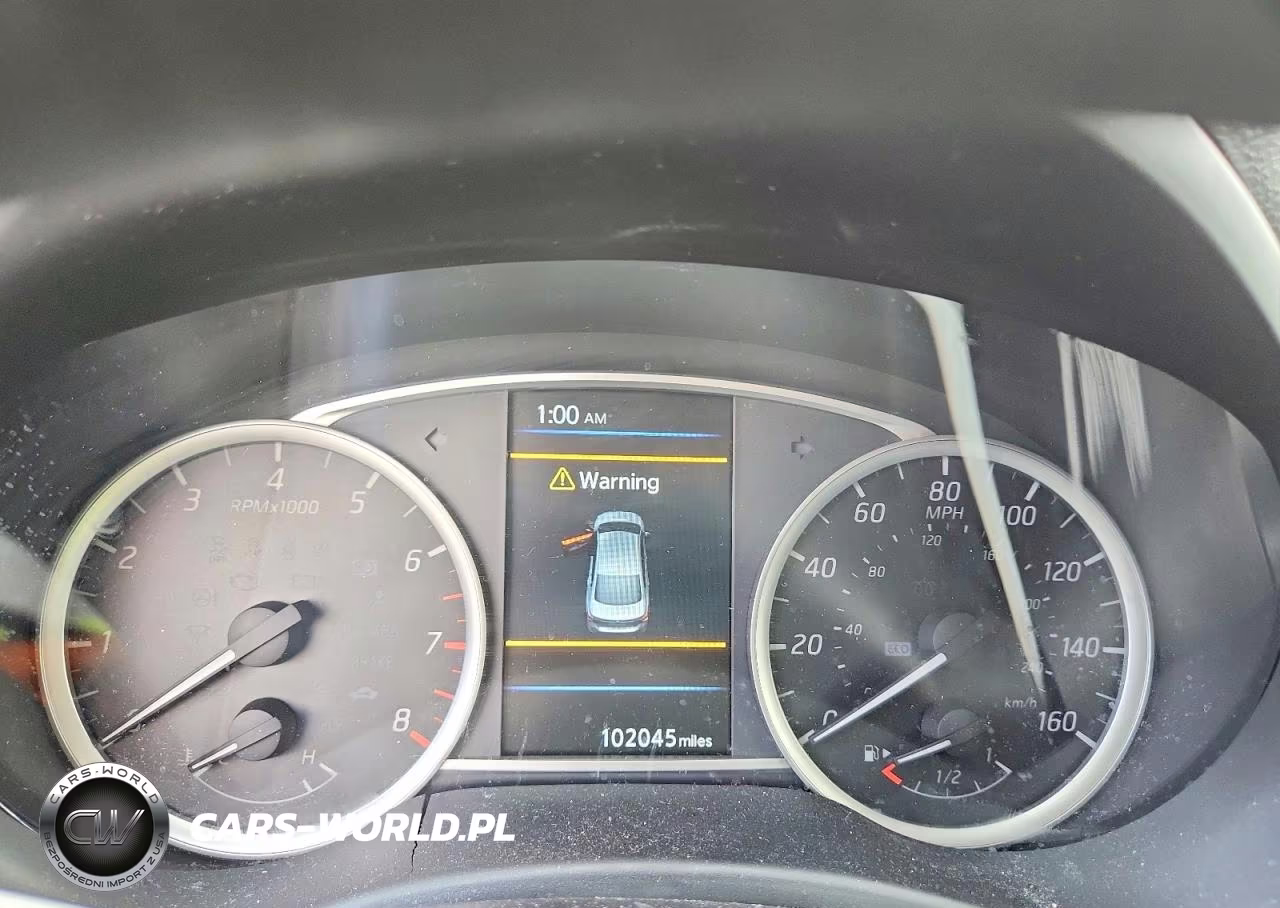 2019 Nissan Sentra S VIN:3N1AB7AP5KY447597 - 9