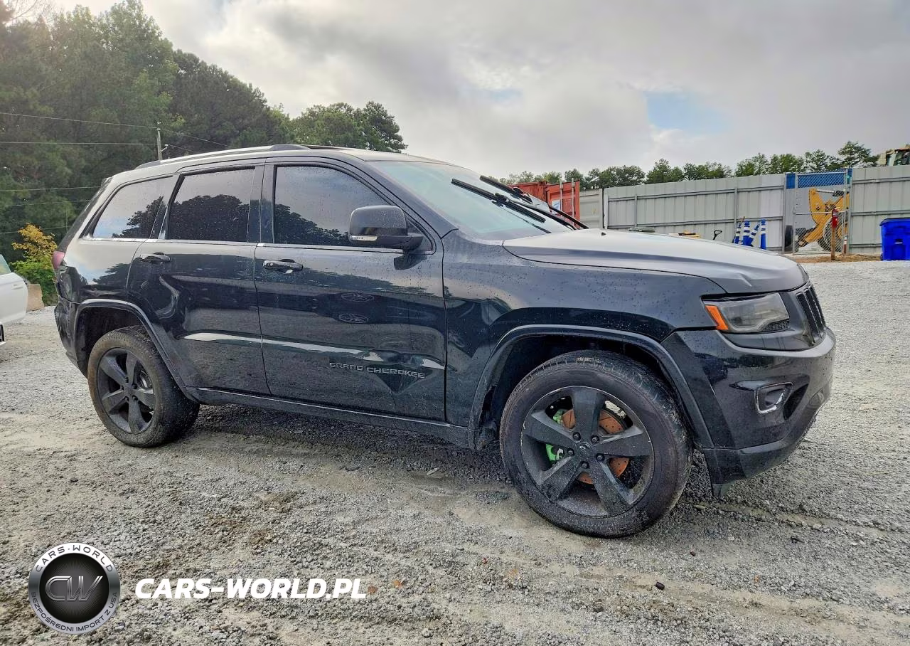 2014 Jeep Grand Cherokee Overland VIN:1C4RJECT8EC338260 - 4