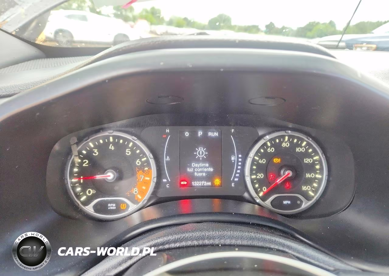 2018 Jeep Renegade Sport VIN:ZACCJBAB5JPH46106 - 9