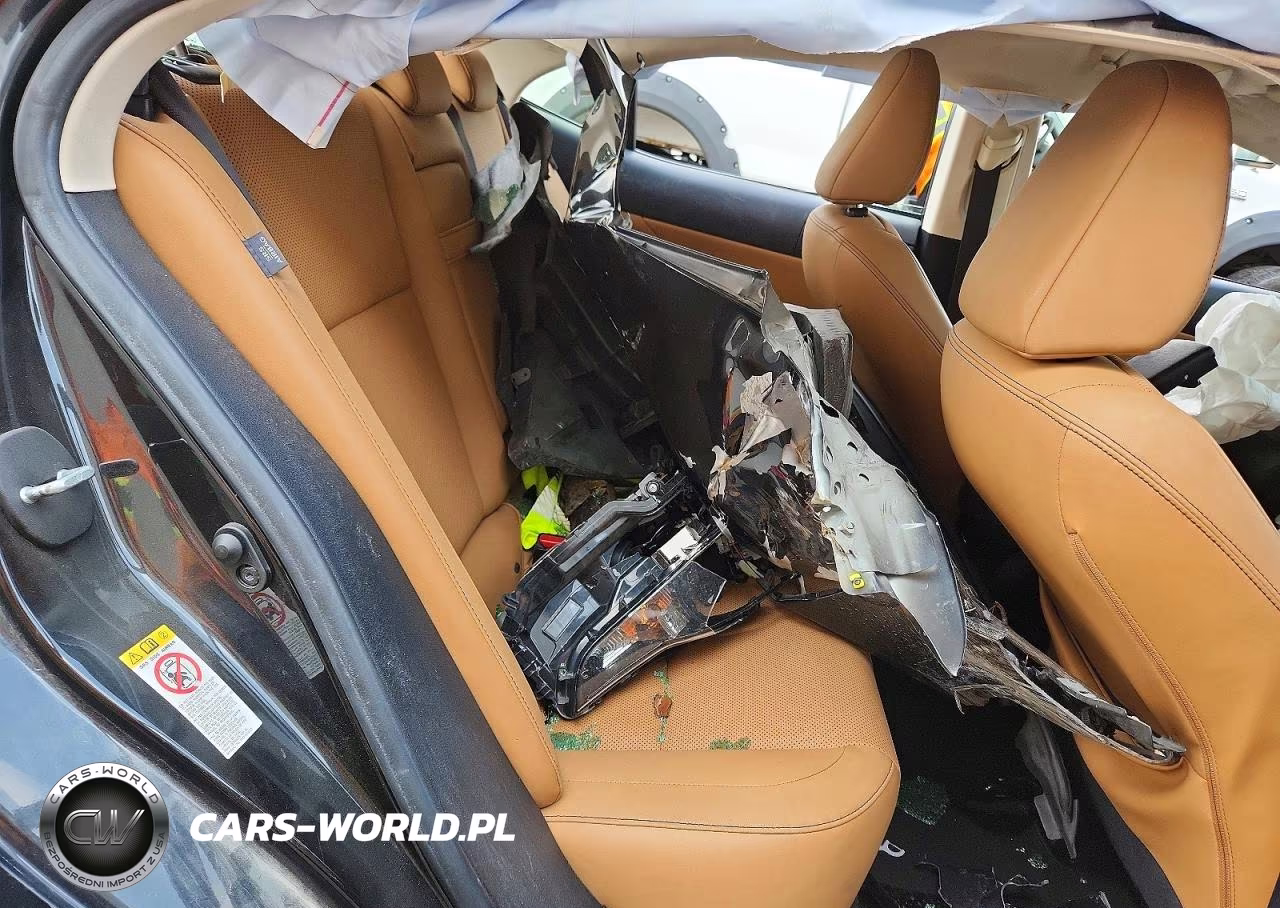 2018 Lexus Is 300 VIN:JTHBA1D26J5083296 - 10