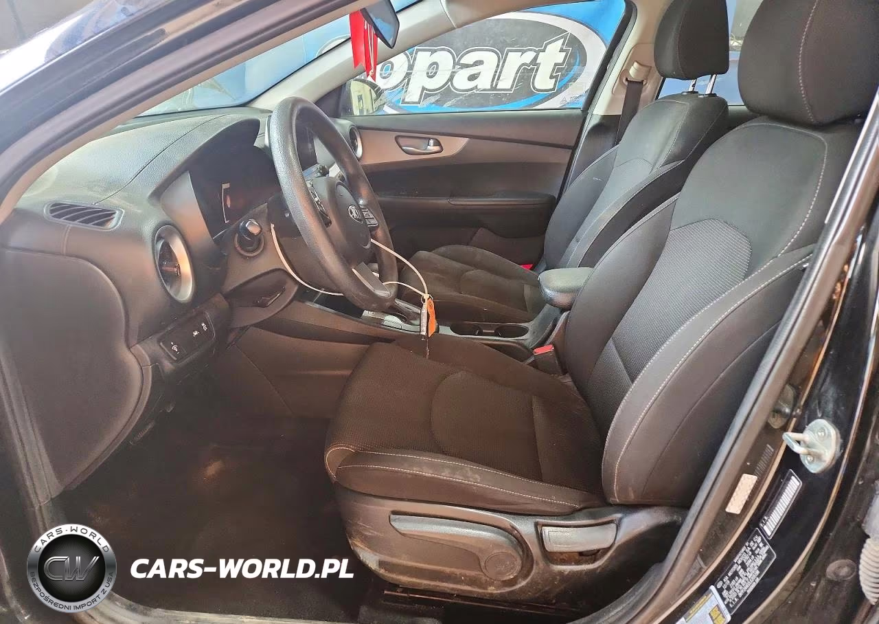 2020 Kia Forte Lxs VIN:3KPF24AD2LE205196 - 7