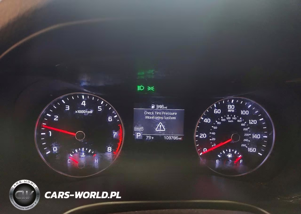 2020 Kia Forte Lxs VIN:3KPF24AD2LE205196 - 9