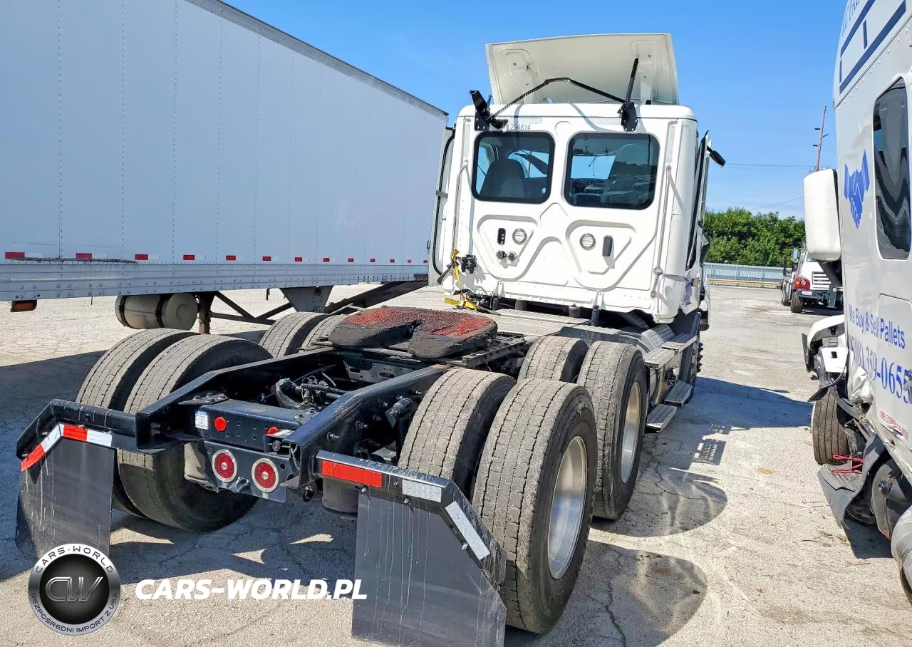 2025 Freightliner Cascadia 116 Semi Truck VIN:3AKJHTDV0SDVL0279 - 3