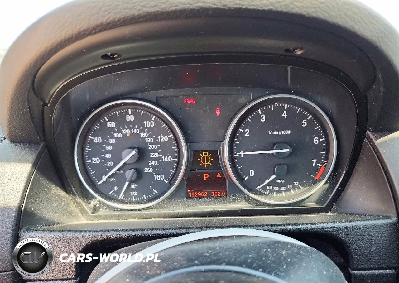 2014 BMW X1 xDrive28I VIN:WBAVL1C51EVY23294 - 9