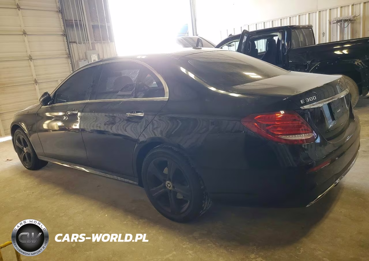 2018 Mercedes-Benz E 300 4Matic VIN:WDDZF4KB6JA373847 - 2