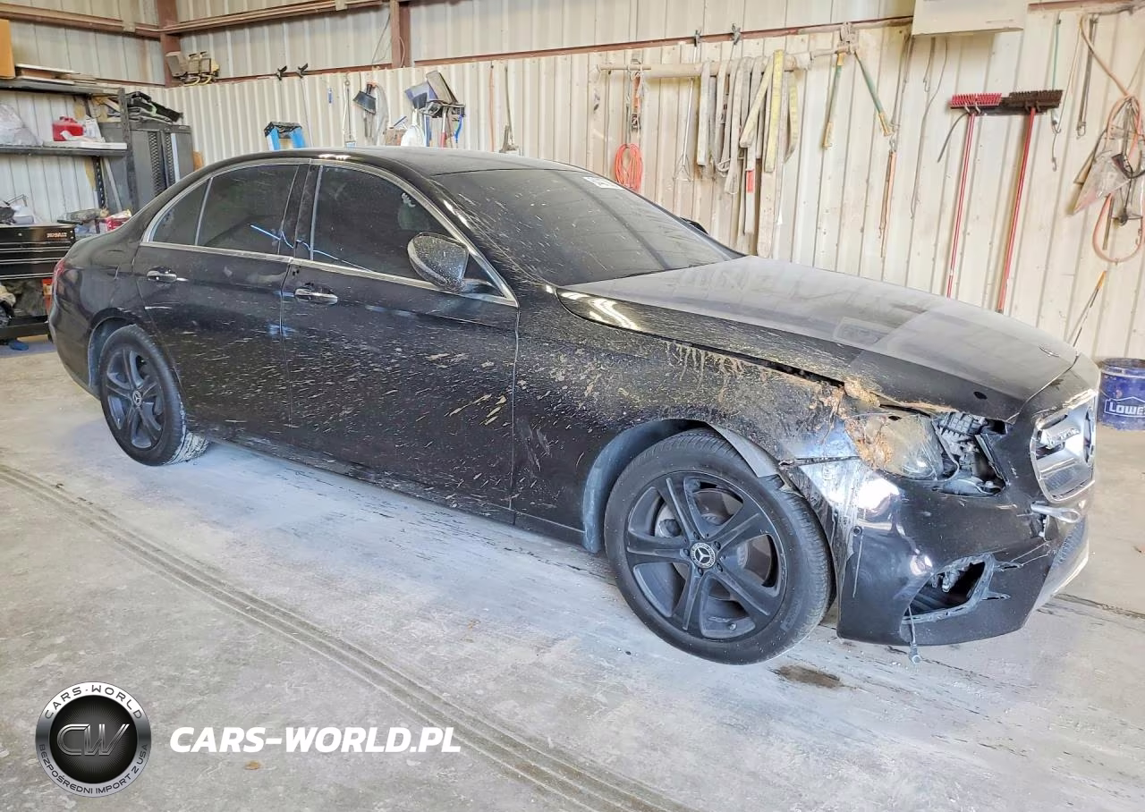 2018 Mercedes-Benz E 300 4Matic VIN:WDDZF4KB6JA373847 - 4