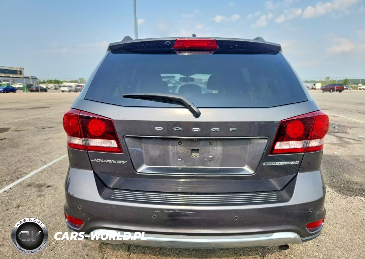 2016 Dodge Journey Crossroad Plus VIN:3C4PDCGB6GT113914 - 6