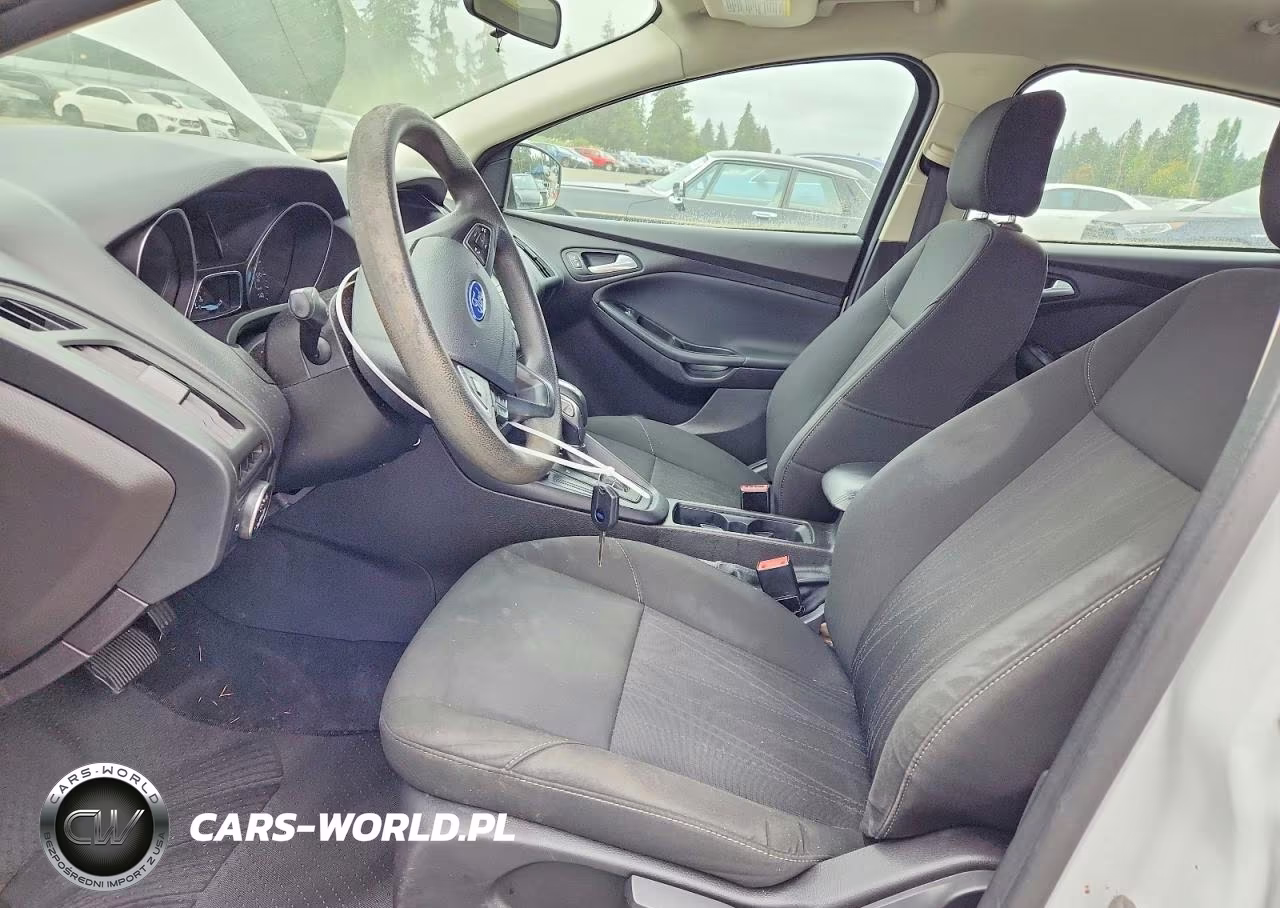 2016 Ford Focus Se VIN:1FADP3K25GL247767 - 7