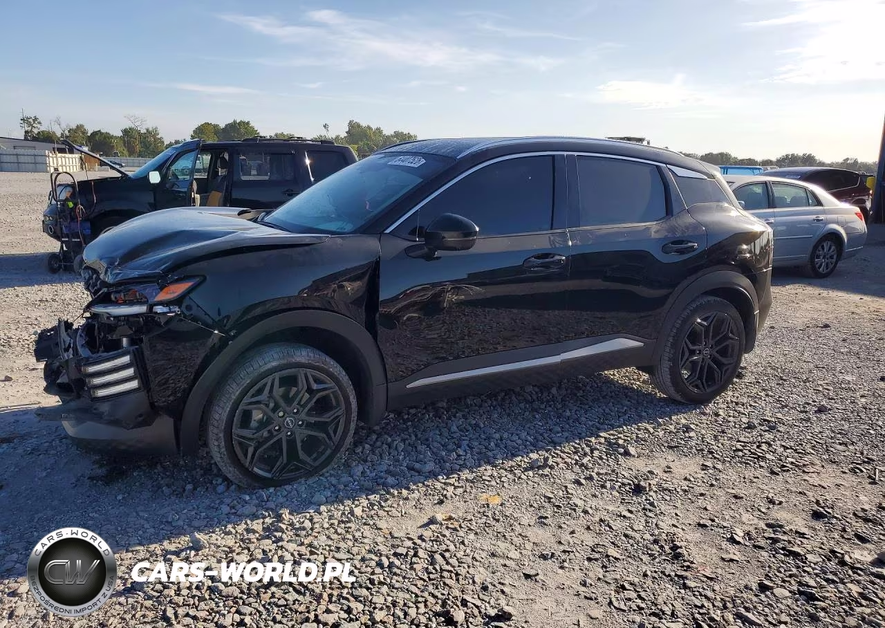 2025 Nissan Kicks Sr – zdjęcie 1 z 14