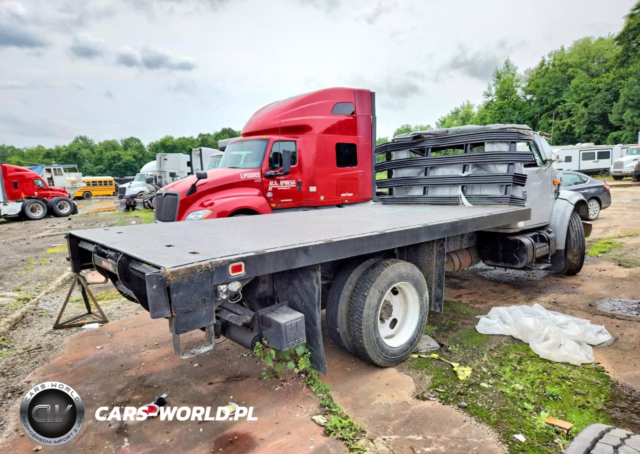 2001 International 4700 Flatbed Truck VIN:1HTSCABM11H367436 - 3
