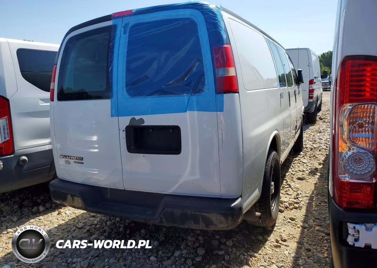 2011 Chevrolet Express G1500 VIN:1GCSGAFX5B1158605 - 3