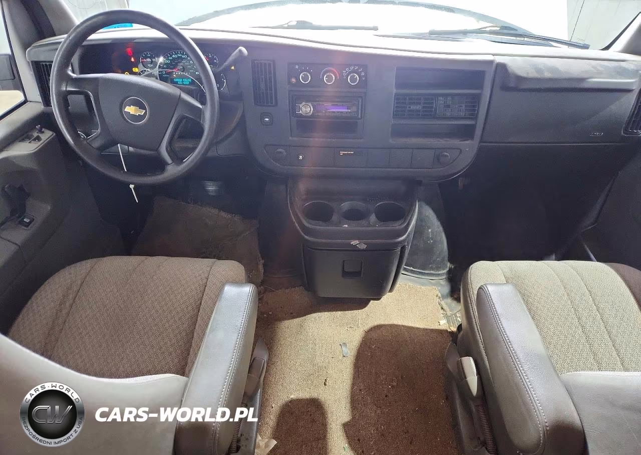 2011 Chevrolet Express G1500 VIN:1GCSGAFX5B1158605 - 8