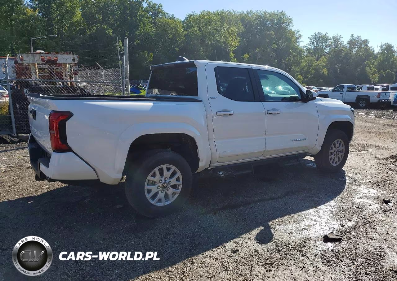 2025 Toyota Tacoma Sr5 VIN:3TMLB5JN7SM134566 - 3