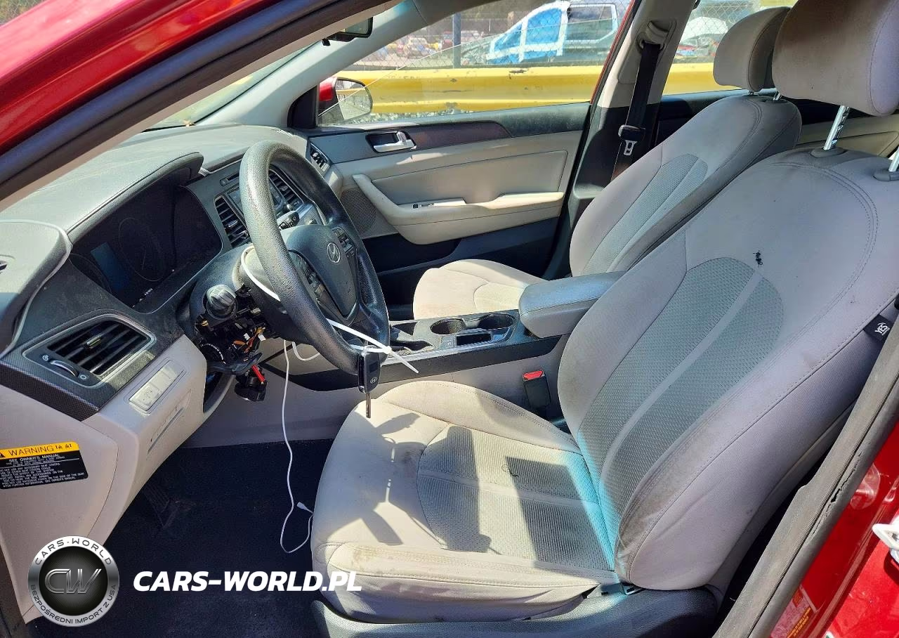 2015 Hyundai Sonata Sport VIN:5NPE34AF1FH083859 - 7