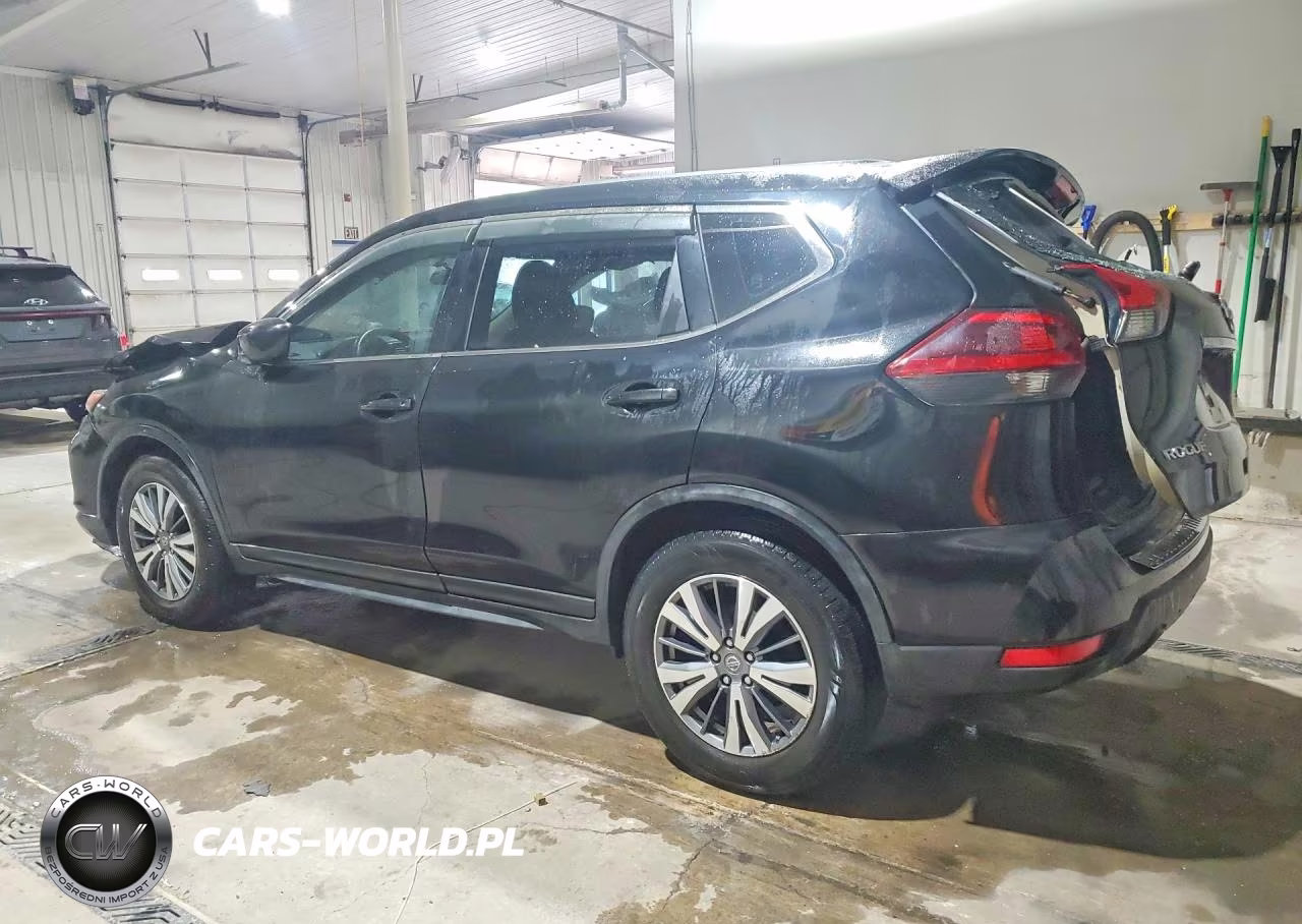 2018 Nissan Rogue S VIN:JN8AT2MV6JW311013 - 2