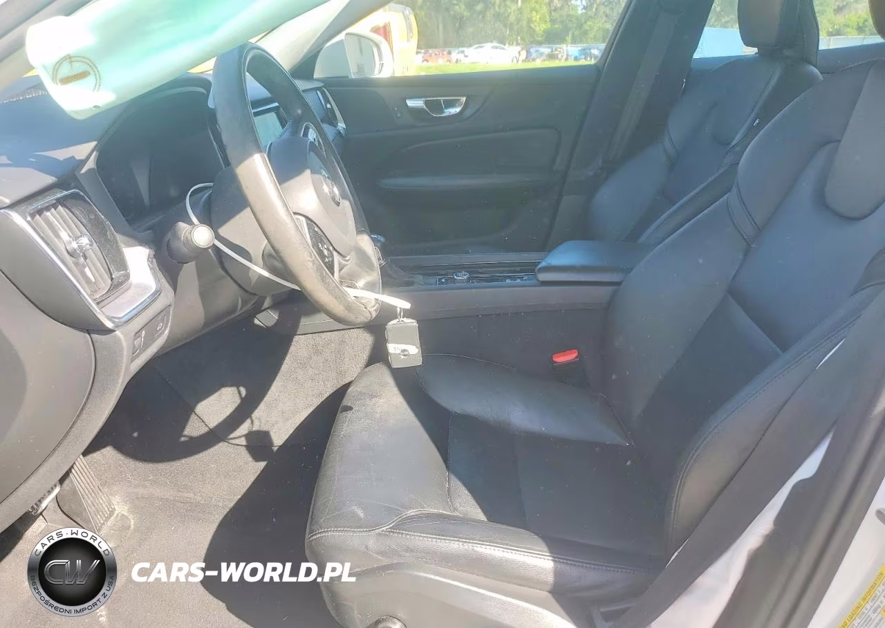2020 Volvo S60 T5 Momentum VIN:7JR102FKXLG043704 - 7