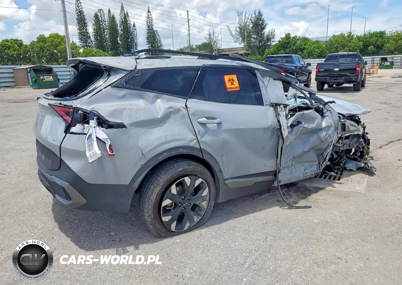 2023 Kia Sportage X Line VIN:5XYK6CAF6PG094577 - 3