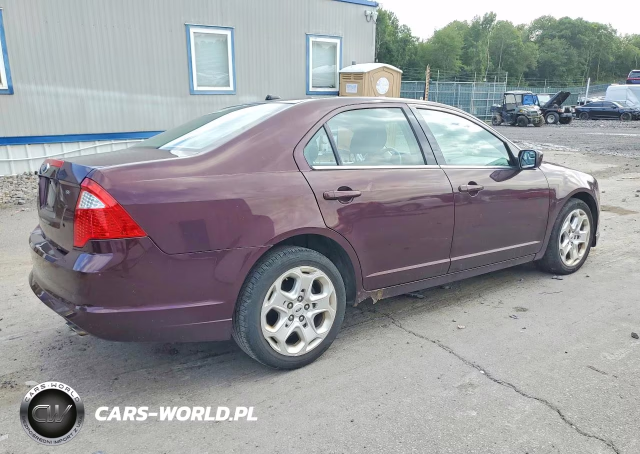 2011 Ford Fusion Se VIN:3FAHP0HA9BR250289 - 3