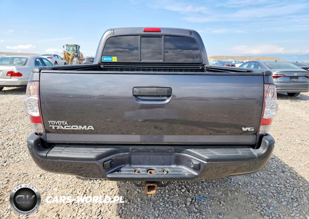 2013 Toyota Tacoma Double Cab VIN:3TMLU4EN2DM105011 - 6