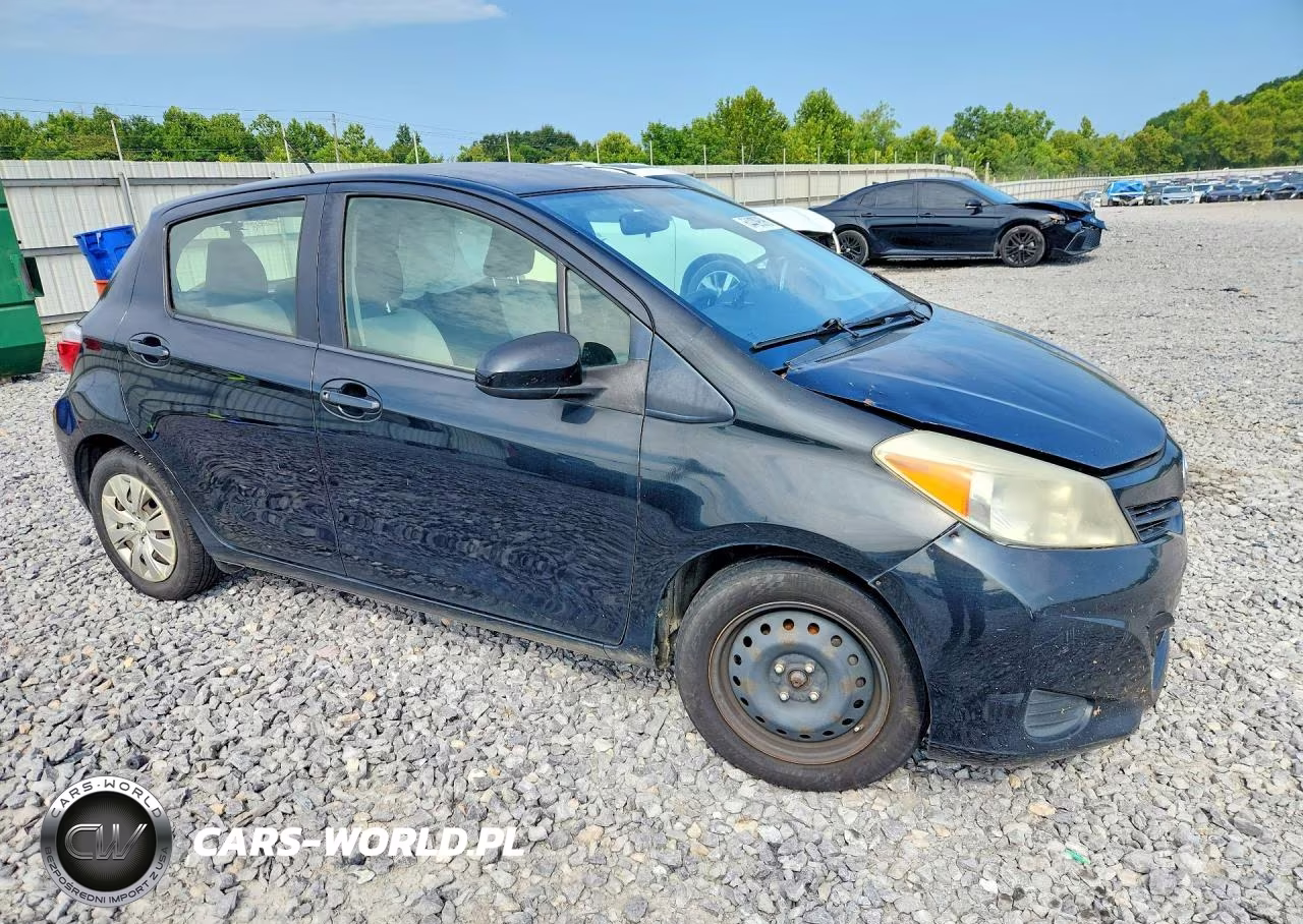 2013 Toyota Yaris 5-Door Le VIN:JTDKTUD30DD566704 - 4