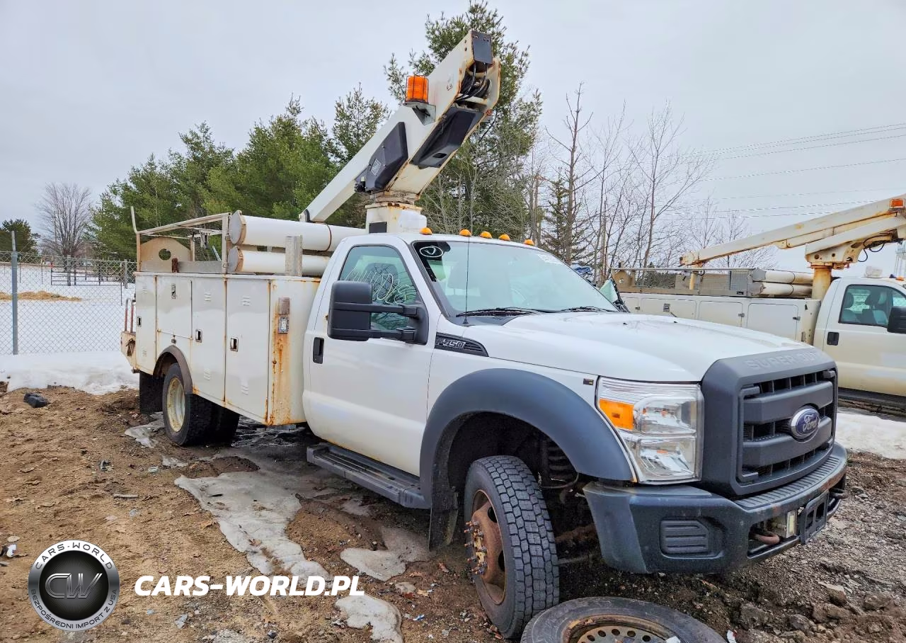 2013 Ford F450 Super Duty VIN:1FDUF4HY2DEB43084 - 4