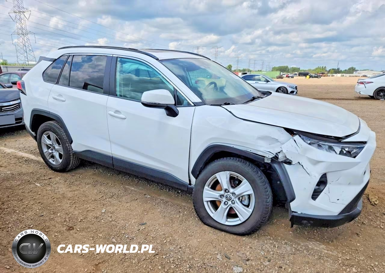 2021 Toyota Rav4 Xle VIN:2T3P1RFV7MC195035 - 4