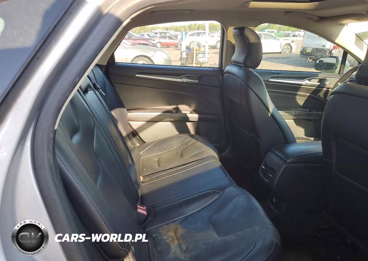 2018 Ford Fusion Titanium-Platinum VIN:3FA6P0D94JR137254 - 10