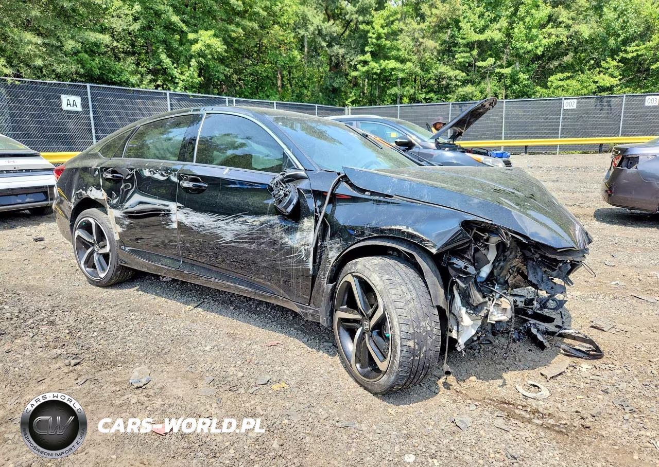 2022 Honda Accord Sport VIN:1HGCV1F32NA063755 - 4