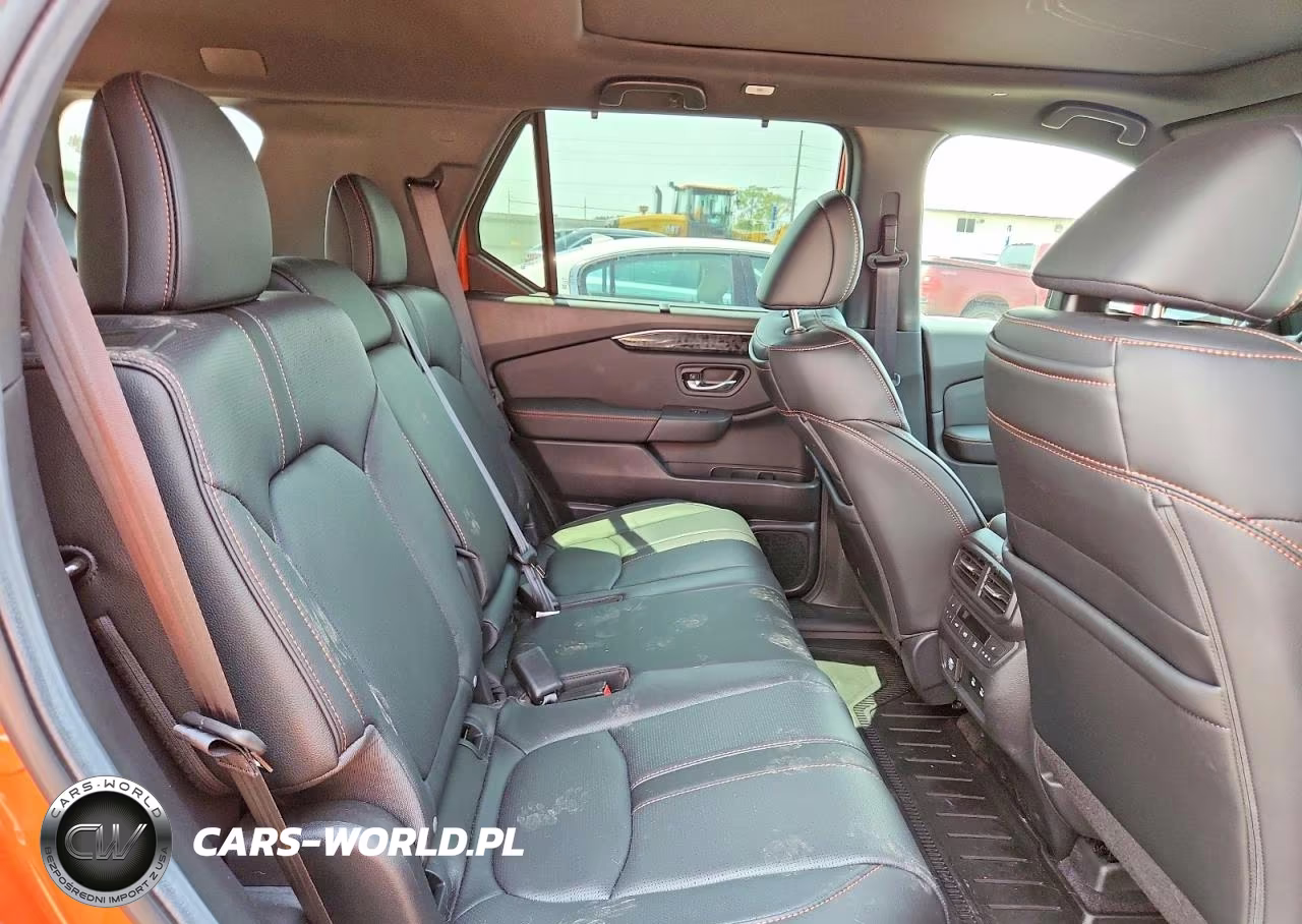 2026 Honda Passport Trailsport Elite VIN:5FNYF9H89TB055942 - 11