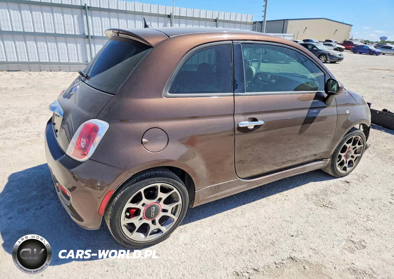 2015 Fiat 500 Sport VIN:3C3CFFBR8FT504290 - 3