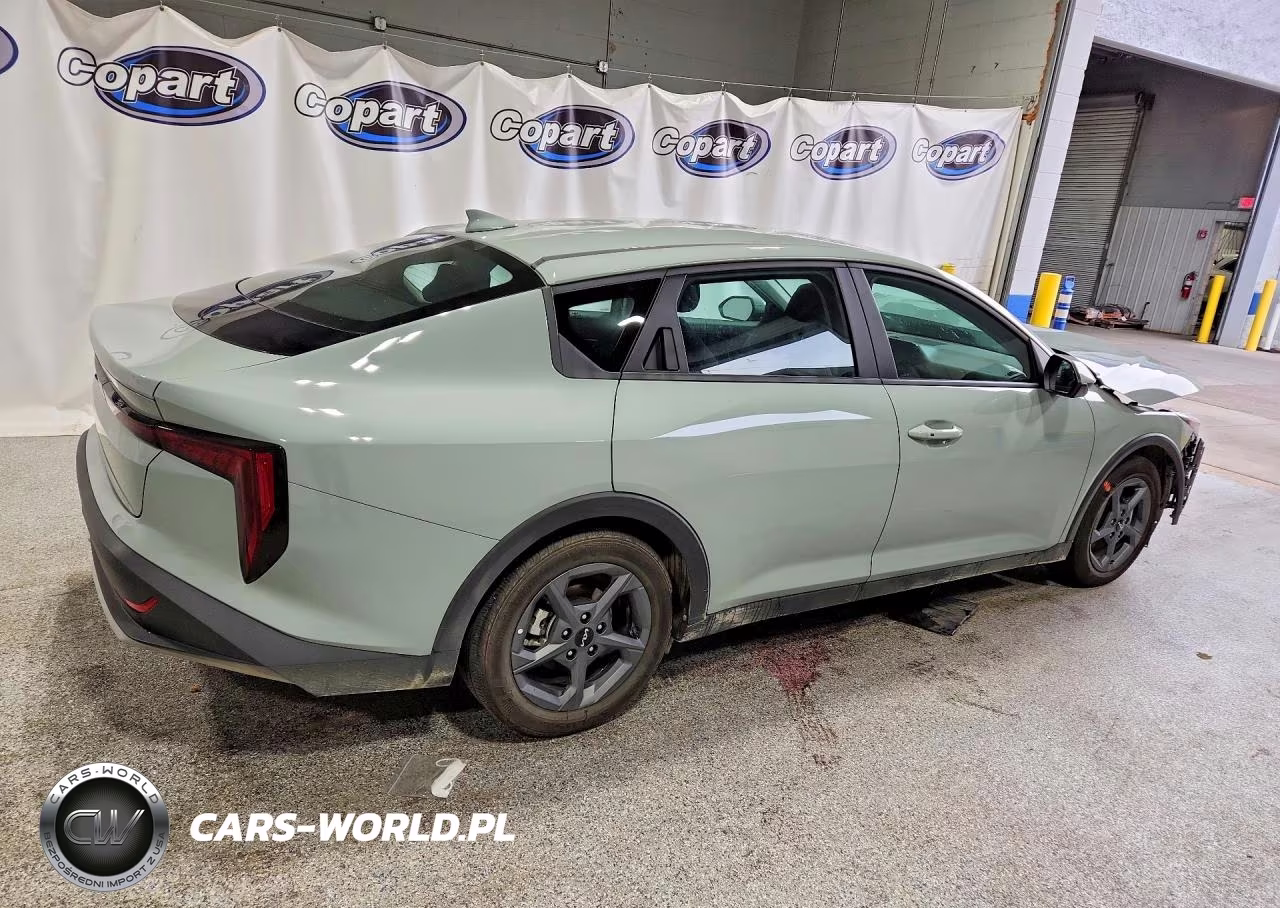 2026 Kia K4 Lxs VIN:3KPFT4DE9TE248385 - 3