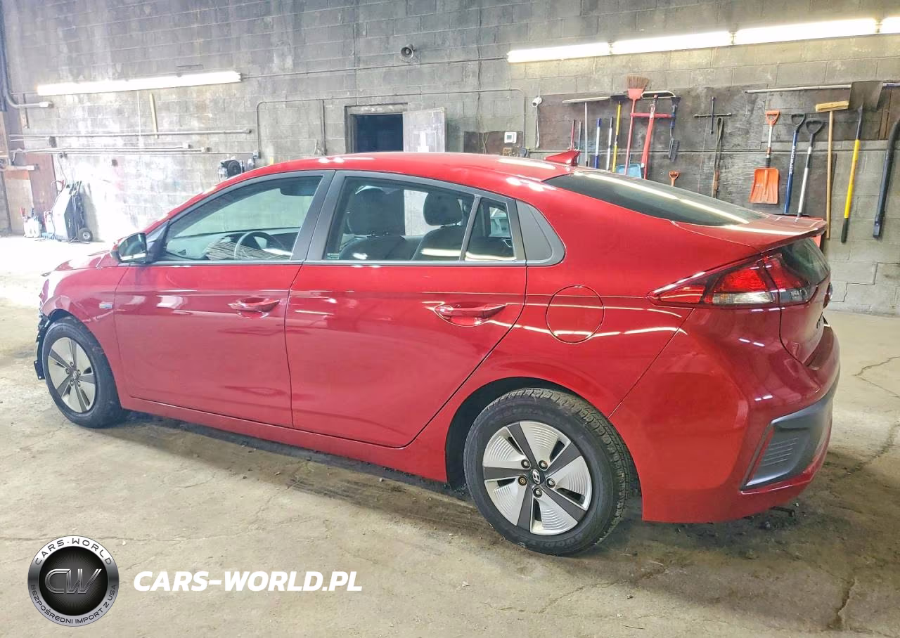 2020 Hyundai Ioniq Blue VIN:KMHC65LC7LU214958 - 2