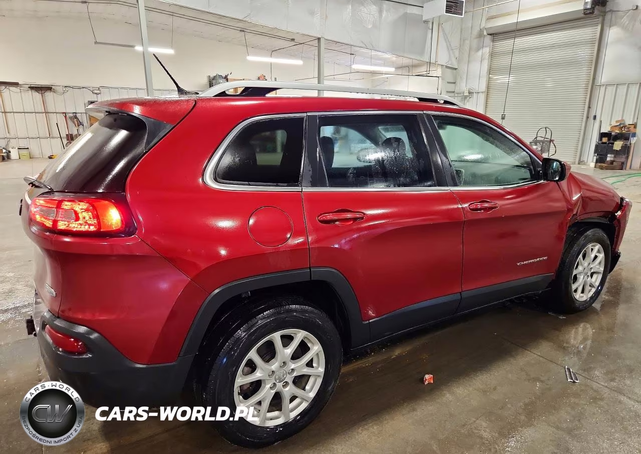 2014 Jeep Cherokee Latitude VIN:1C4PJMCS1EW247984 - 3