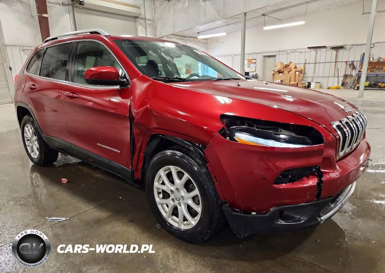 2014 Jeep Cherokee Latitude VIN:1C4PJMCS1EW247984 - 4