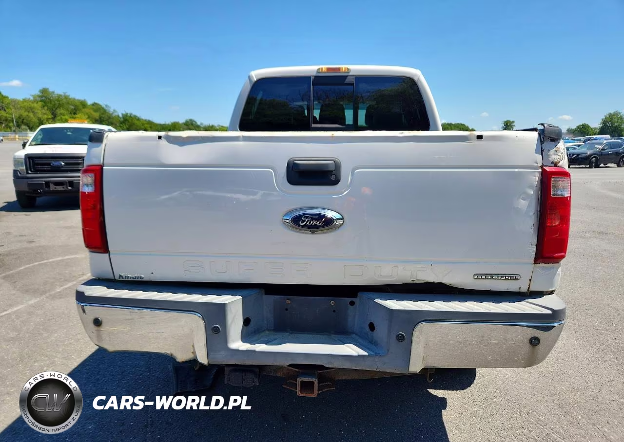2014 Ford F250 Super Duty VIN:1FT7W2B61EEB04792 - 6
