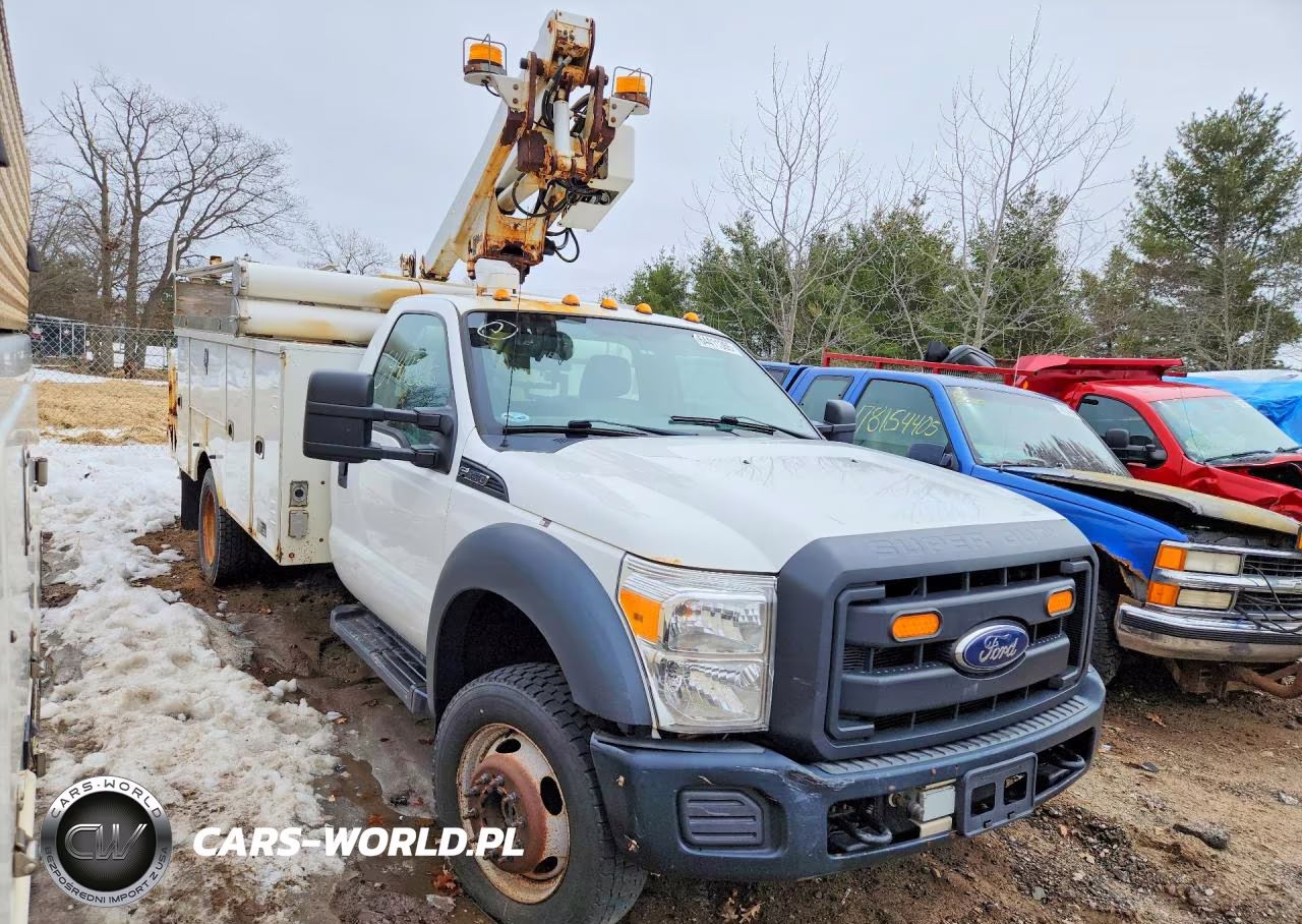 2015 Ford F450 Super Duty VIN:1FDUF4HY7FEA90093 - 4