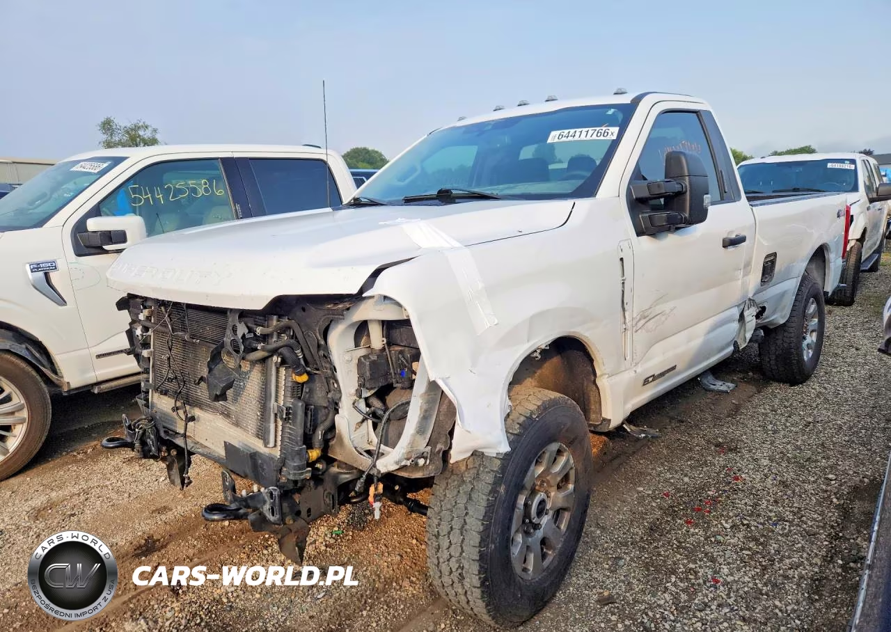 2023 Ford F250 Super Duty – zdjęcie 1 z 13
