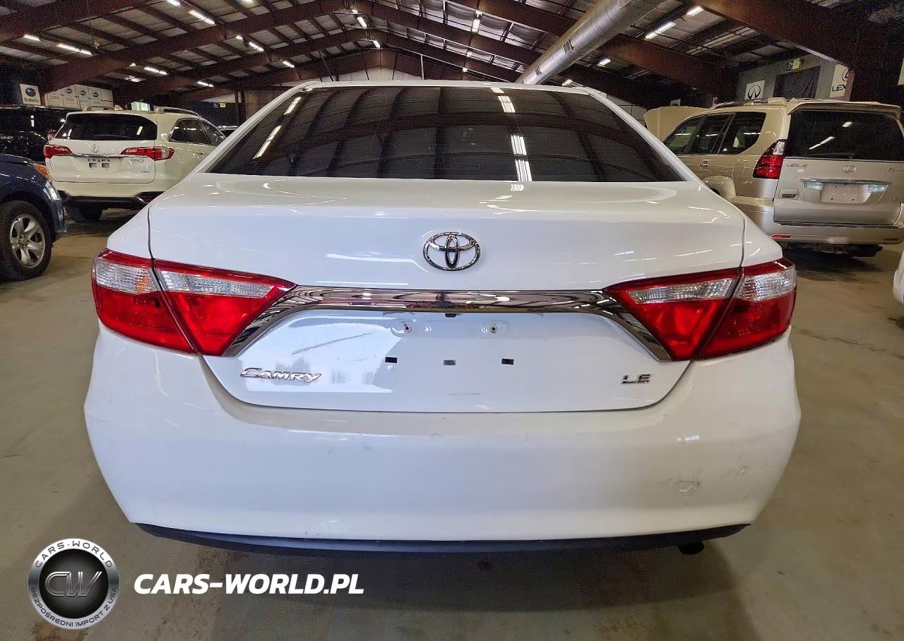 2017 Toyota Camry Le VIN:4T1BF1FK2HU802765 - 6