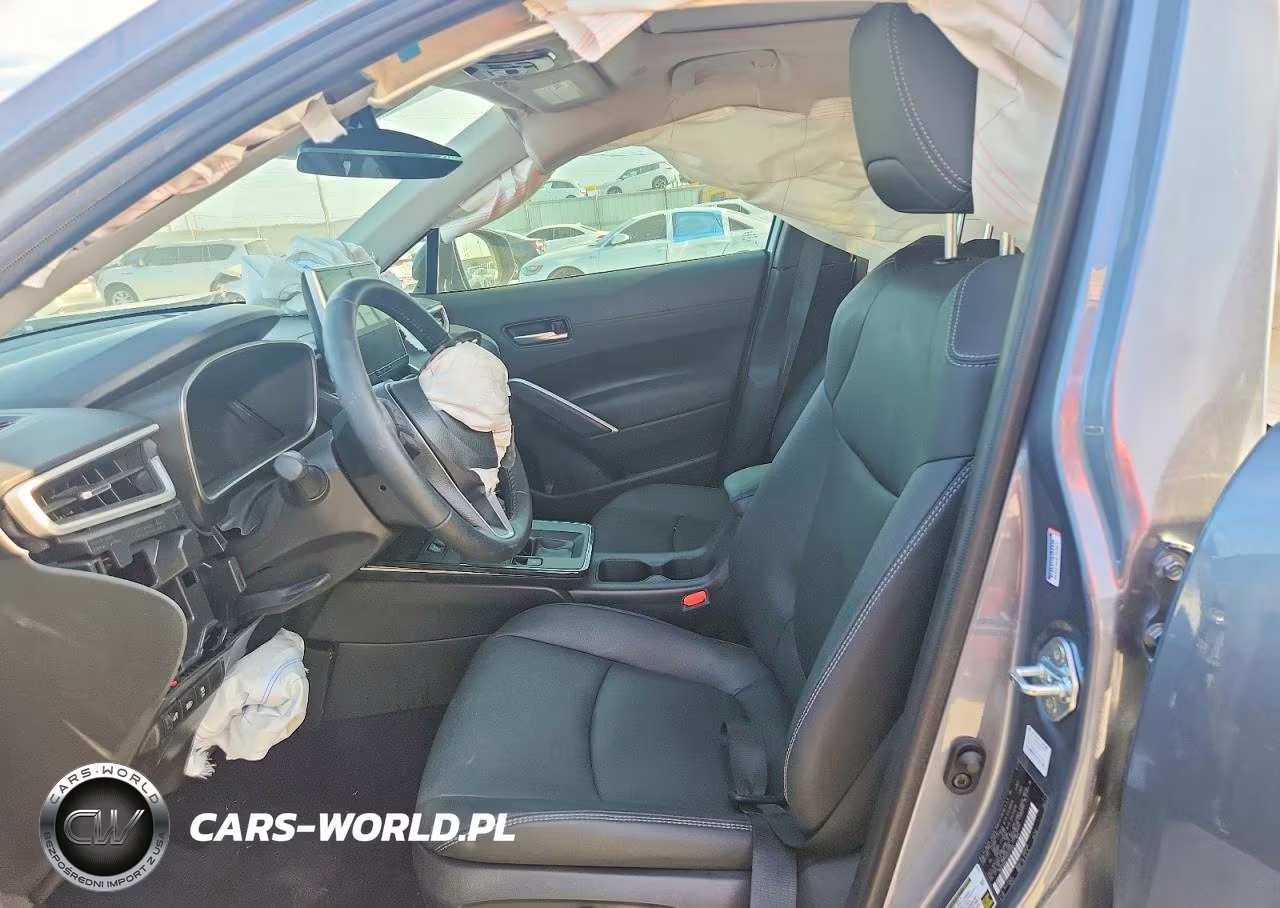2026 Toyota Corolla Cross Xle VIN:7MUDAAAG2TV177009 - 7